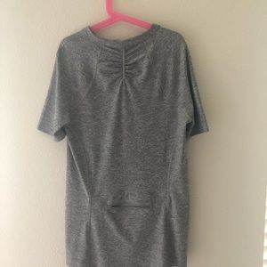 Athleta Tops - Athleta Pacifica Contoured Tee Athleta Tops - Athleta Pacifica Contoured Tee